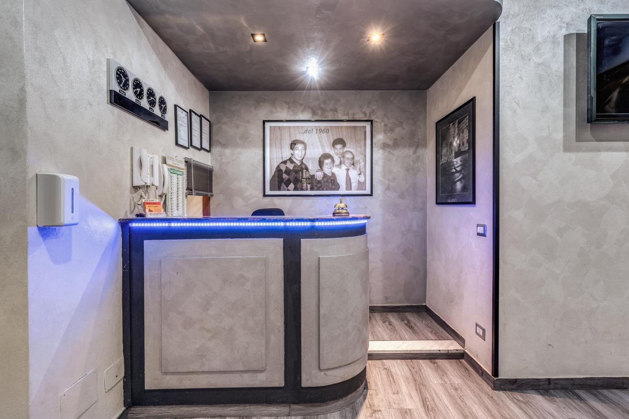 רומא Hotel Planet מראה חיצוני תמונה