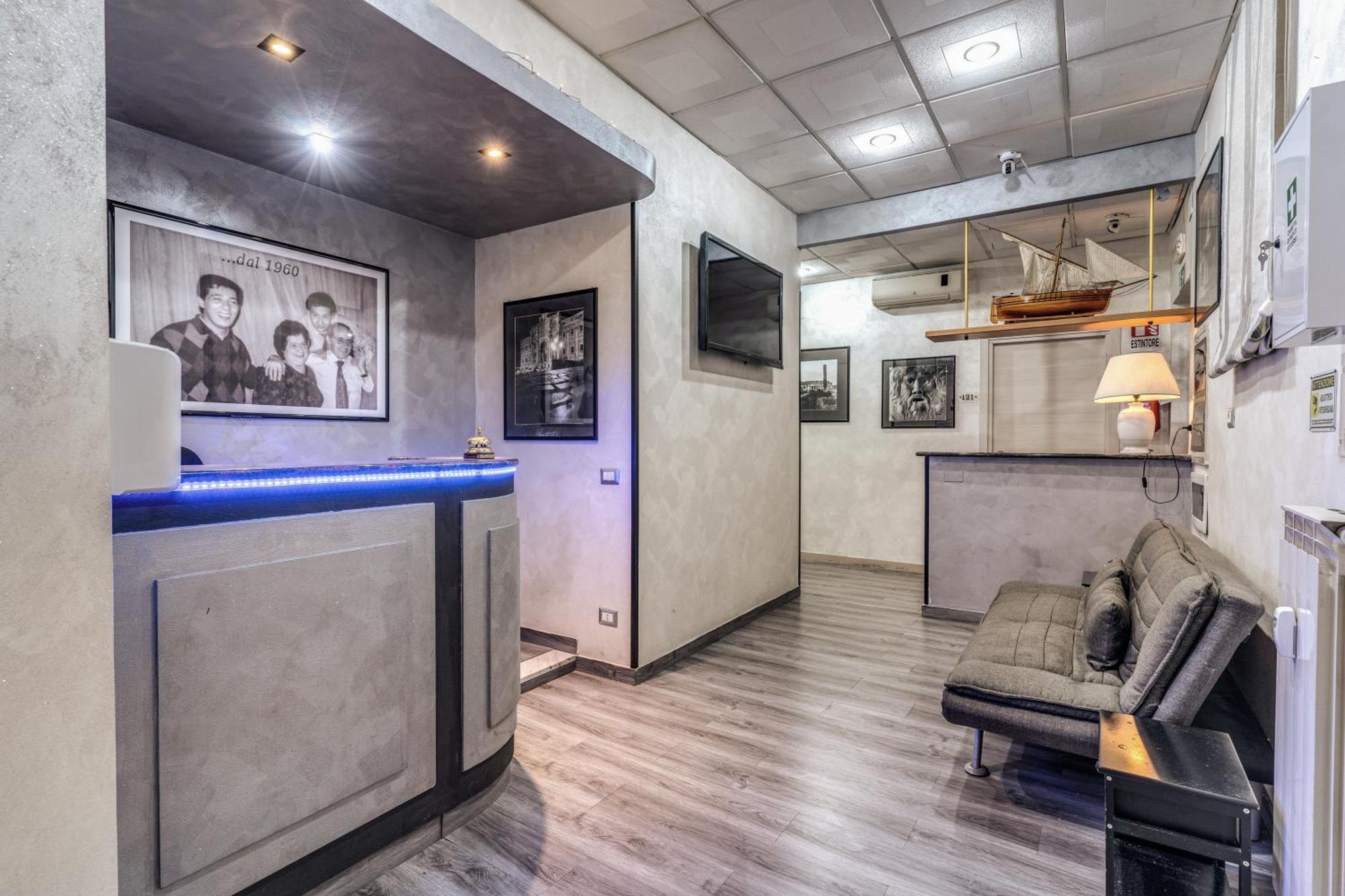 רומא Hotel Planet מראה חיצוני תמונה