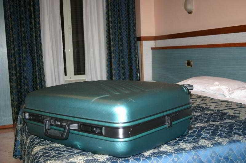 רומא Hotel Planet מראה חיצוני תמונה